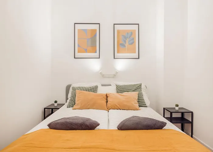 Cozy 4-bedroom & 3-bathroom For Groups