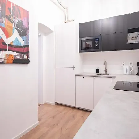 - Large - Modern At River Apartment Budapest