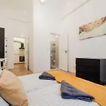 Cozy 4-bedroom & 3-bathroom For Groups